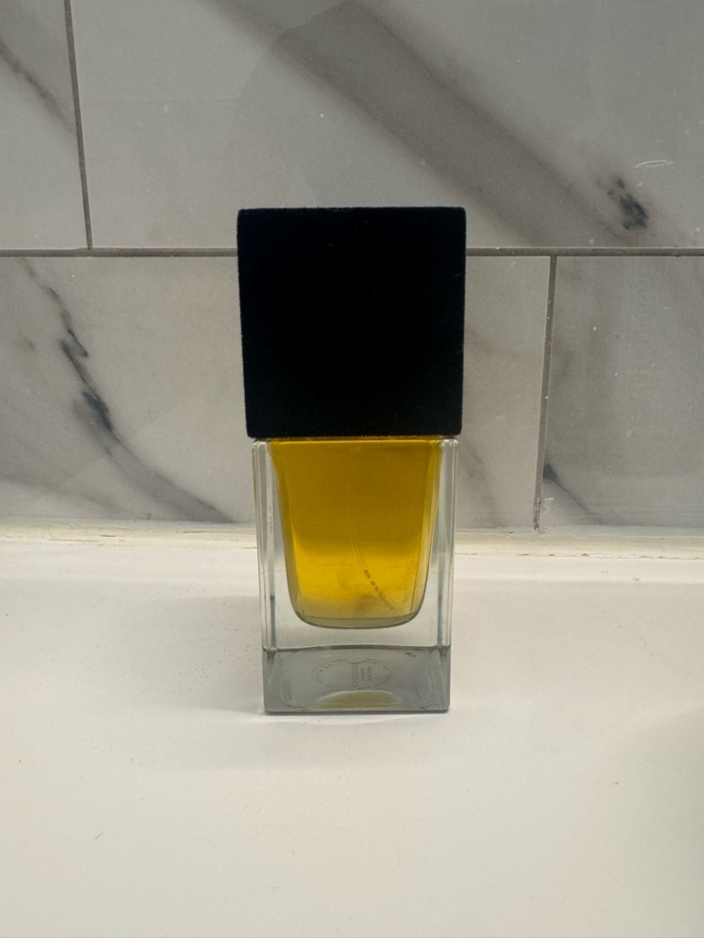 BOHOBOCO Mango Yuzu Gasoline Perfume - Picture 4 of 4